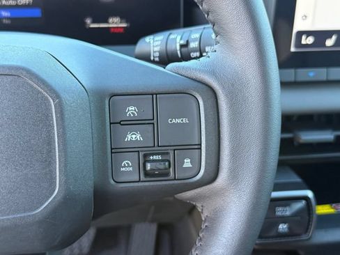 Used 2026 Toyota RAV4 XLE Premium AWD/4WD image 21