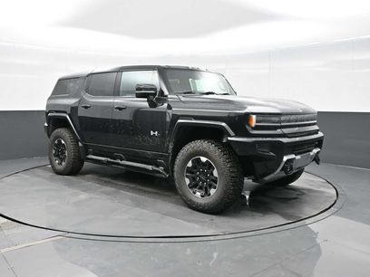New 2024 GMC Hummer EV 2X w/ Extreme Off-Road Package