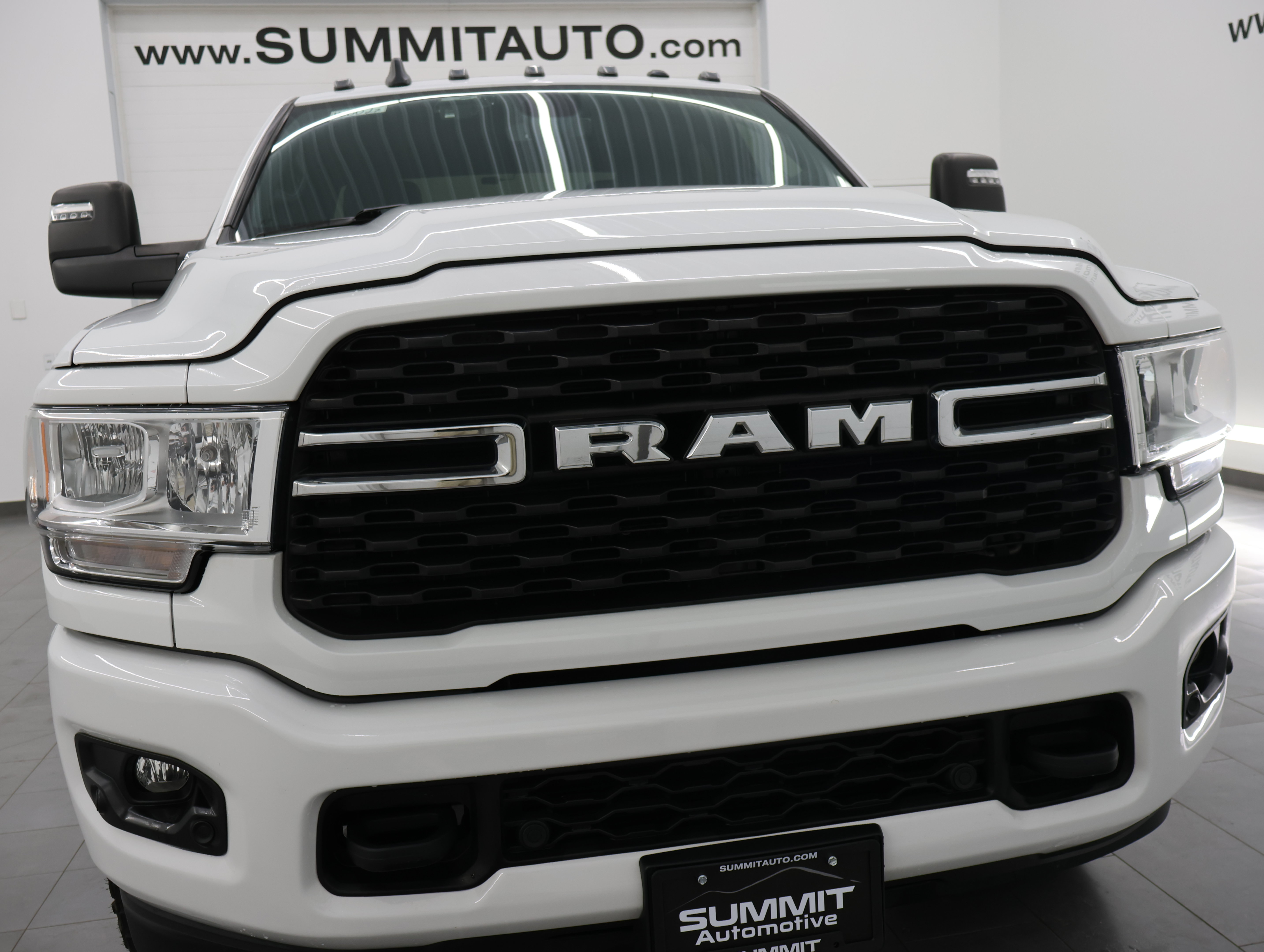 Used 2023 RAM 2500 Big Horn w/ Level 1 Equipment Group AWD/4WD image 21