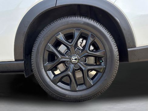 Certified 2025 Honda HR-V Sport image 12