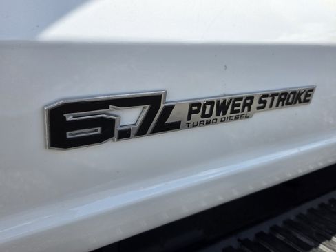 Used 2025 Ford F250 XL w/ FX4 Off-Road Package AWD/4WD image 16