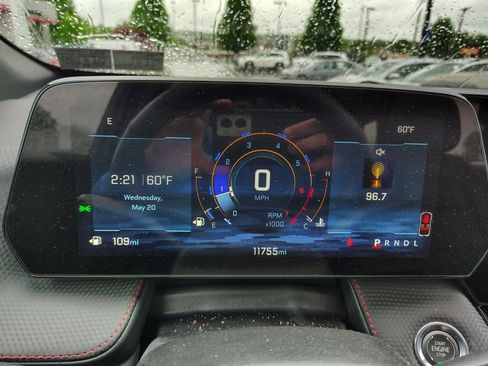 Used 2026 Chevrolet Equinox RS w/ LPO, Floor Liner Package FWD image 11