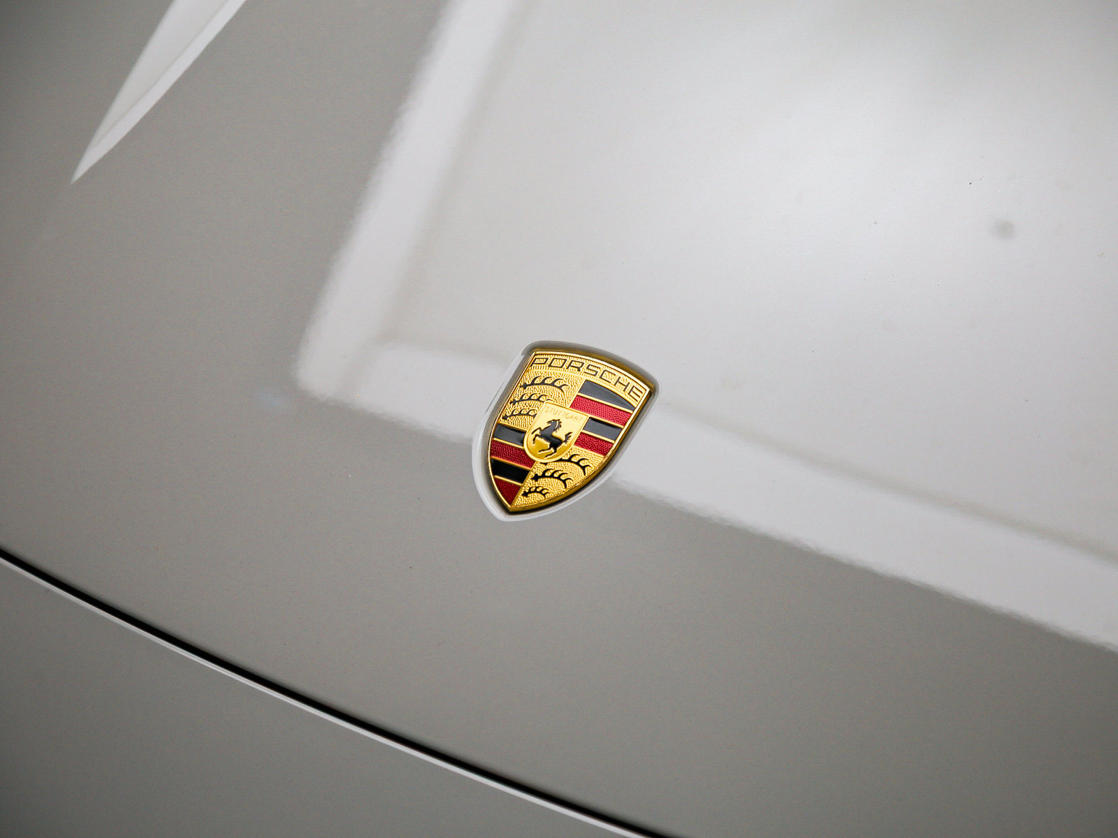 Certified 2022 Porsche Taycan 4S AWD/4WD image 12