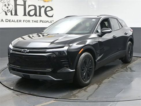 New 2026 Chevrolet Blazer EV LT image 12