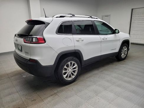Used 2019 Jeep Cherokee Latitude w/ Cold Weather Group AWD/4WD image 10