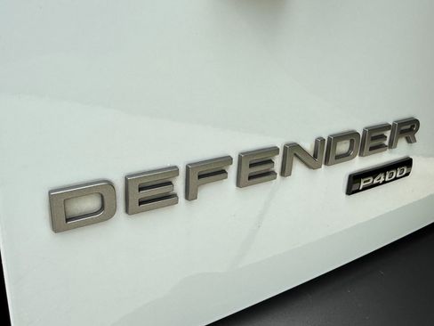 Used 2021 Land Rover Defender 110 X-Dynamic HSE AWD/4WD image 46