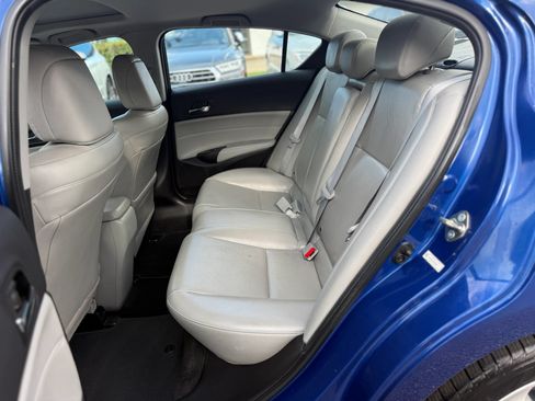 Used 2017 Acura ILX FWD image 16