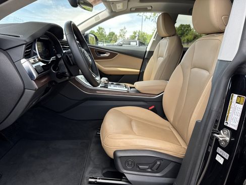 Used 2019 Audi Q8 Premium Plus AWD/4WD image 8