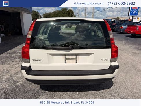 Used 2001 Volvo V70 2.4 FWD image 16
