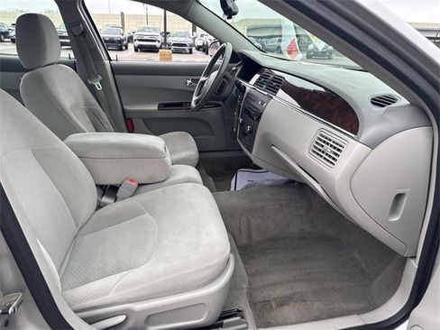 Used 2008 Buick LaCrosse CX image 19