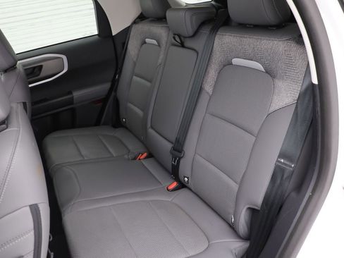 Used 2025 Ford Bronco Sport Badlands image 12