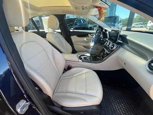 Used 2016 Mercedes-Benz C 300 4MATIC Sedan image 10