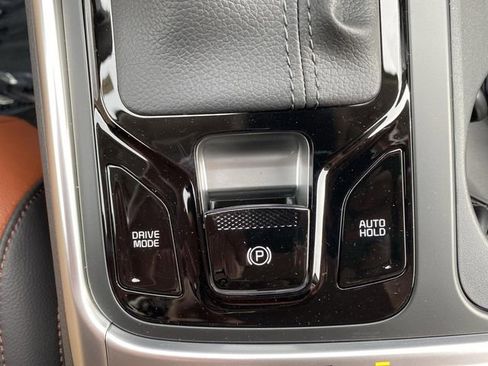 New 2026 Kia Carnival SX Prestige image 27