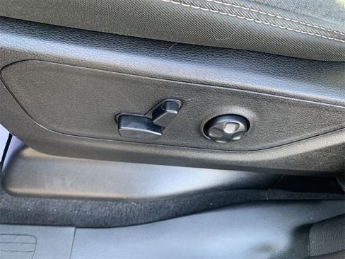 Used 2019 RAM 1500 Big Horn image 12