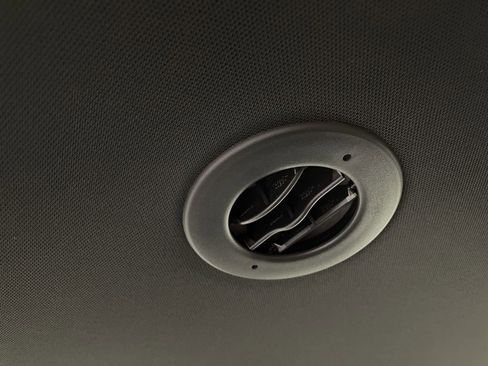 New 2026 Chevrolet Traverse LT w/ Driver Confidence Package image 21