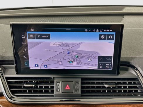 Used 2023 Audi Q5 2.0T Premium Plus w/ Premium Plus Package AWD/4WD image 22
