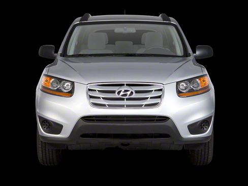 Used 2011 Hyundai Santa Fe GLS image 4