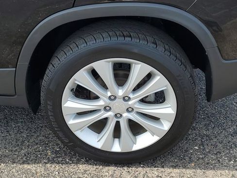 Used 2018 Chevrolet Trax Premier AWD/4WD image 31