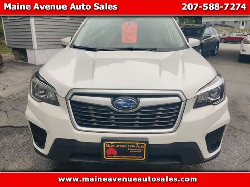 Used 2019 Subaru Forester Premium AWD/4WD image 1