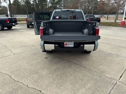 New 2026 Toyota Tundra Limited image 32