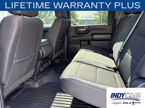 Used 2025 Chevrolet Silverado 2500 Custom w/ Custom Value Package AWD/4WD image 9