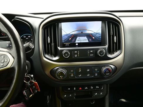 Used 2022 Chevrolet Colorado Z71 image 19