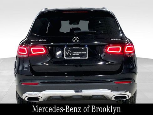 Used 2022 Mercedes-Benz GLC 300 4MATIC image 5