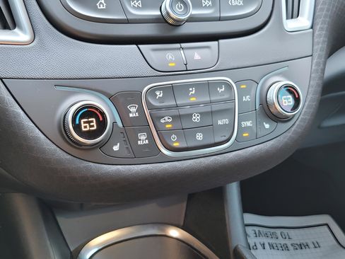 New 2025 Chevrolet Malibu LT w/ Sport Edition image 19