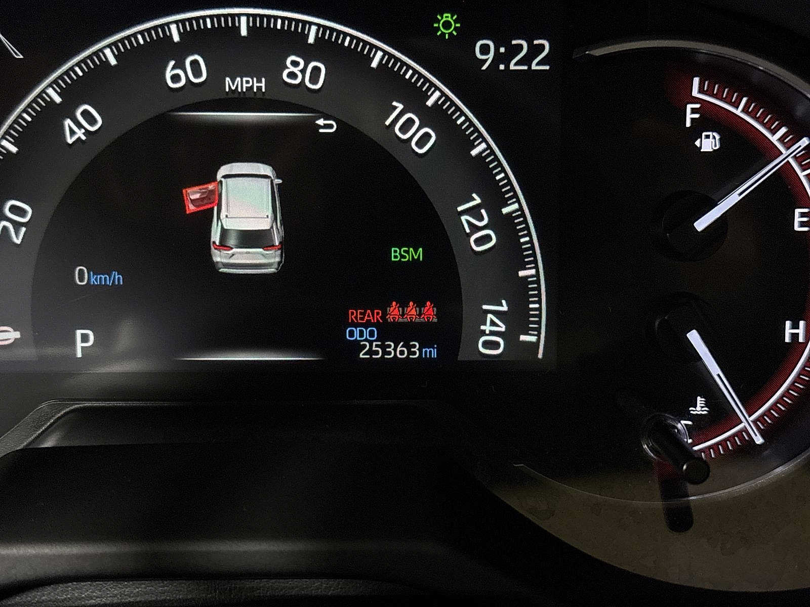 Used 2024 Toyota RAV4 LE AWD/4WD image 19