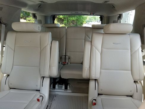 Certified 2026 Cadillac Escalade Platinum Sport AWD/4WD image 25