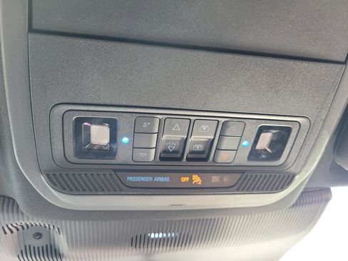 Used 2025 Ford Explorer Platinum image 30