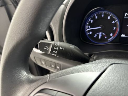 Used 2023 Hyundai Kona SEL AWD/4WD image 15