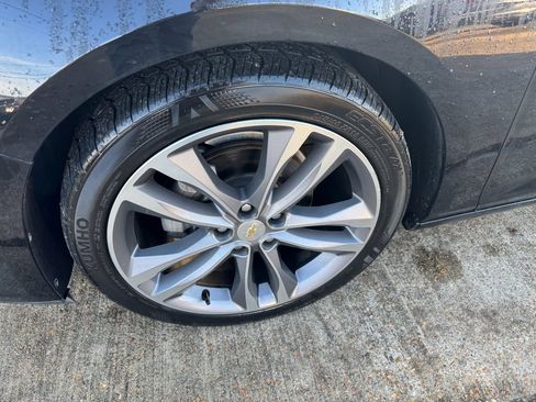 Used 2023 Chevrolet Malibu LT image 9