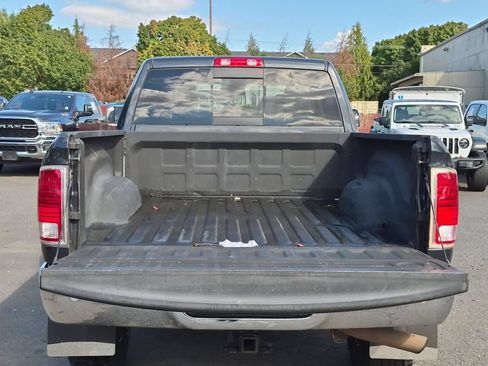 Used 2017 RAM 3500 Laramie AWD/4WD image 10