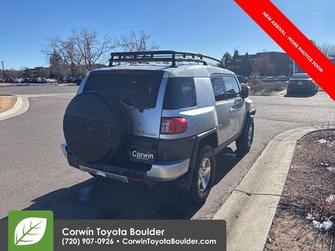 Used 2008 Toyota FJ Cruiser 4WD image 7