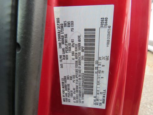 Used 1999 Ford E-150 and Econoline 150 Wagon image 30