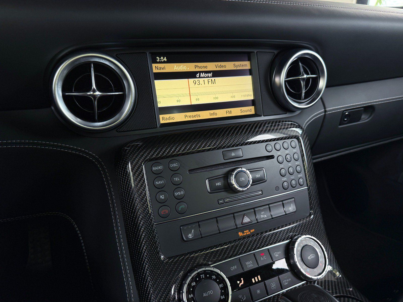 Used 2012 Mercedes-Benz SLS AMG Coupe image 38