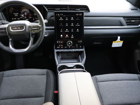 Used 2026 GMC Terrain Elevation w/ Black Edition AWD/4WD image 27