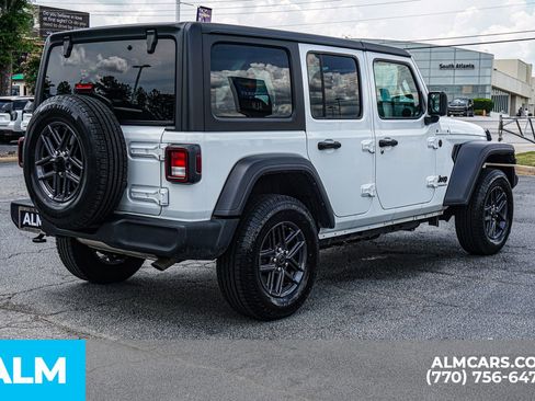Used 2025 Jeep Wrangler Unlimited Sport AWD/4WD image 7