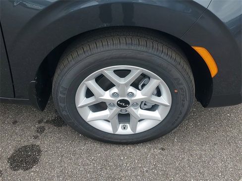 New 2025 Kia Soul LX image 38