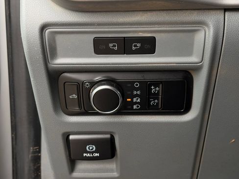 Used 2023 Ford F150 XL w/ Max Trailer Tow Package image 22