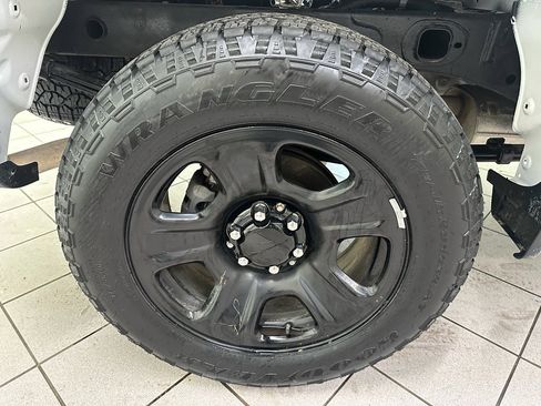 Certified 2024 Chevrolet Silverado 1500 W/T w/ Police Pursuit Package AWD/4WD image 18