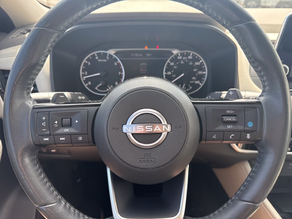 Used 2023 Nissan Rogue SL AWD/4WD image 14