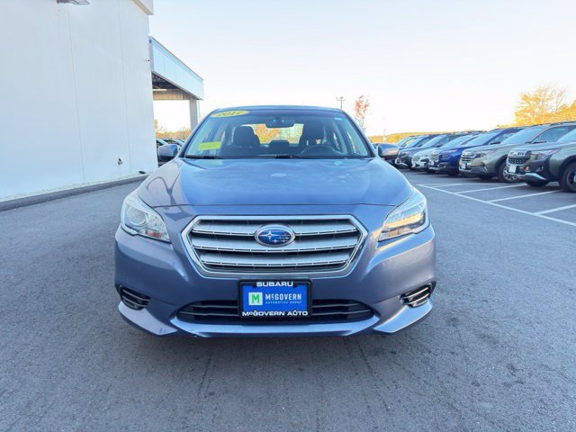 Used 2017 Subaru Legacy 2.5i Premium AWD/4WD image 2