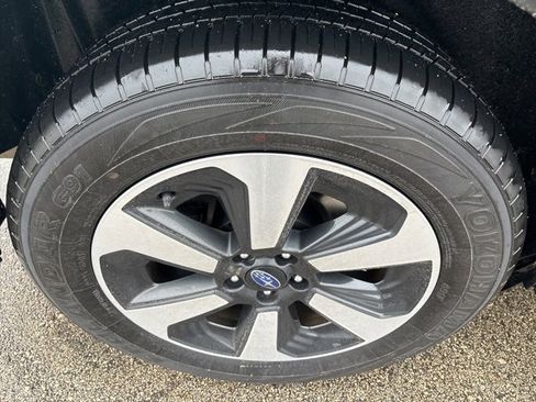 Used 2018 Subaru Forester 2.5i Limited image 16