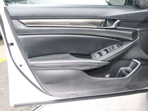 Used 2022 Honda Accord Sport image 21