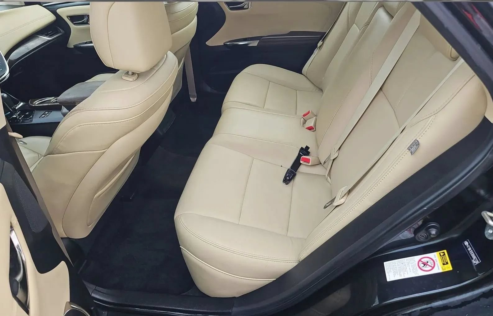 Used 2013 Toyota Avalon XLE FWD image 23