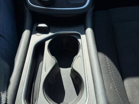 Used 2016 Chrysler 200 LX image 16