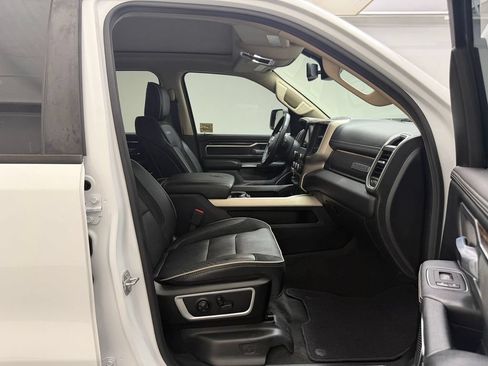 Used 2020 RAM 1500 Laramie AWD/4WD image 25
