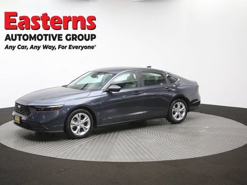 Used 2025 Honda Accord LX image 55